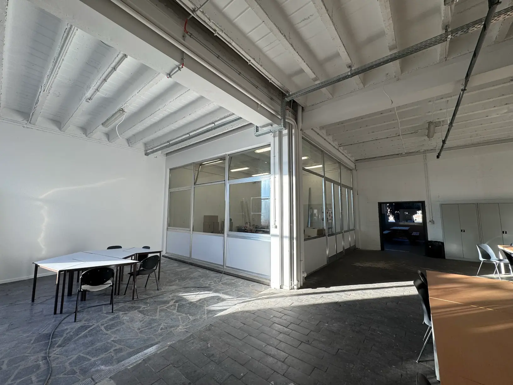 photo reprenant une majorité de la pièce actuelle